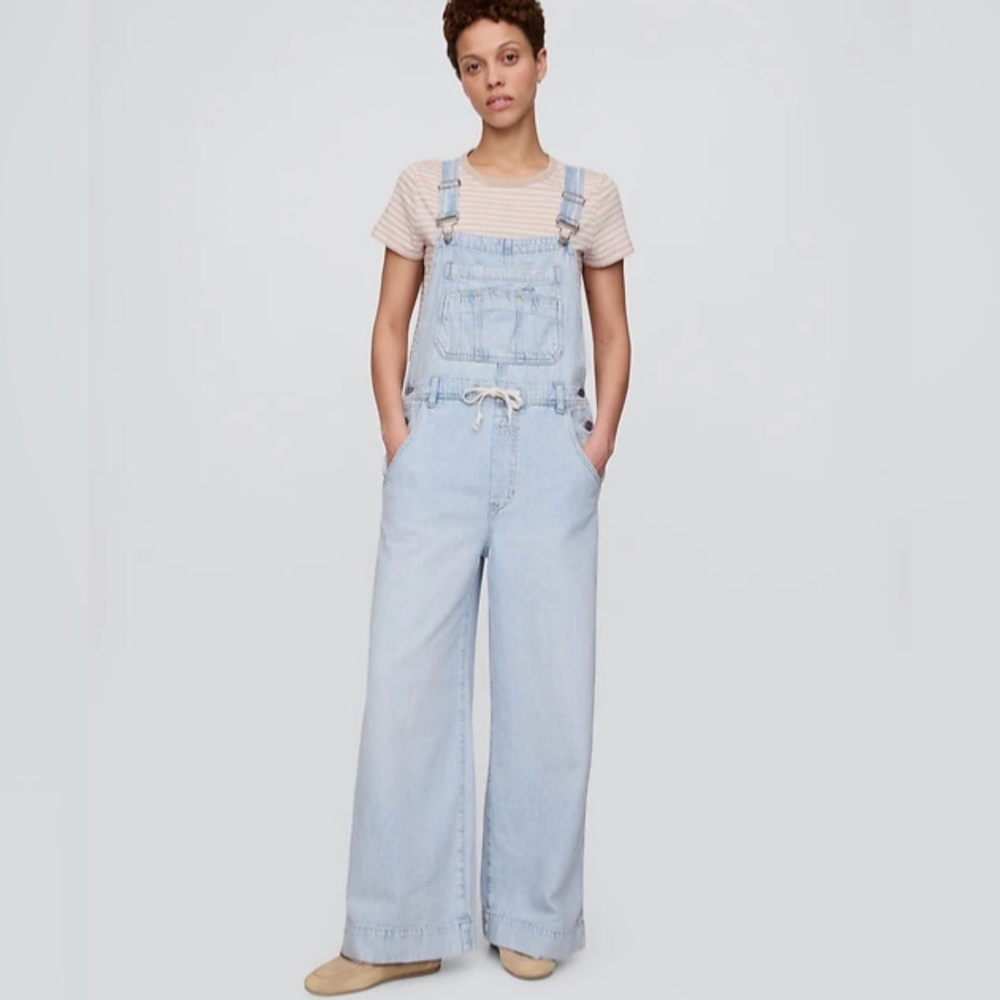 GAP Light Wash Blue Denim Overalls